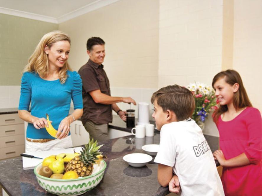 Oxley Court Serviced Apartments Канбера Екстериор снимка