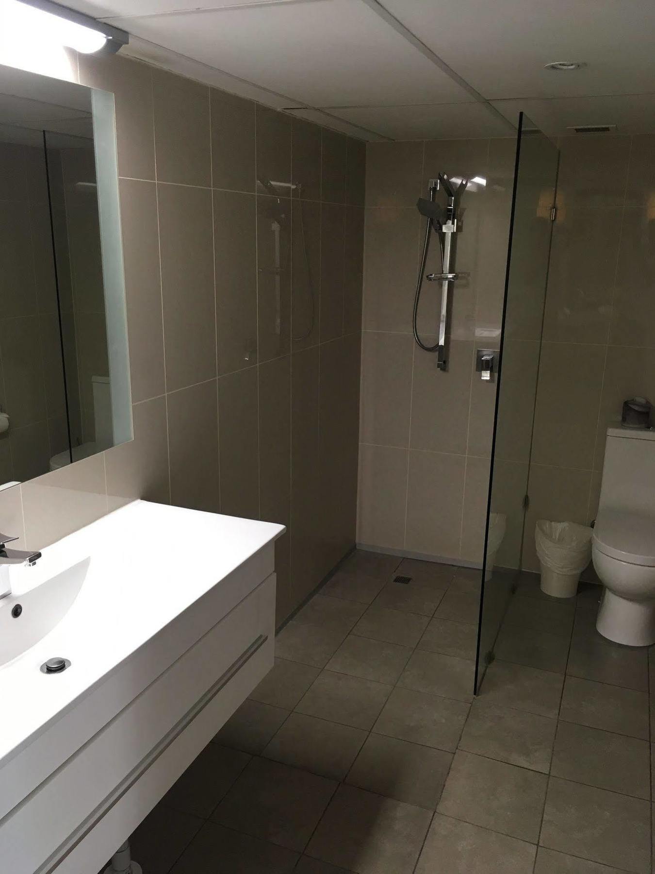Oxley Court Serviced Apartments Канбера Екстериор снимка